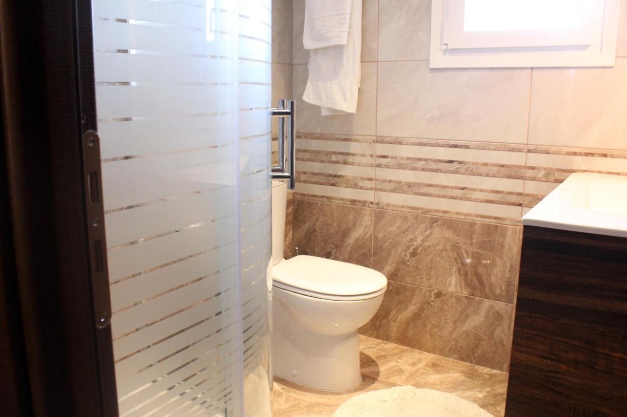 Theos Apartments Agios Stefanos Avliotes  Exterior photo