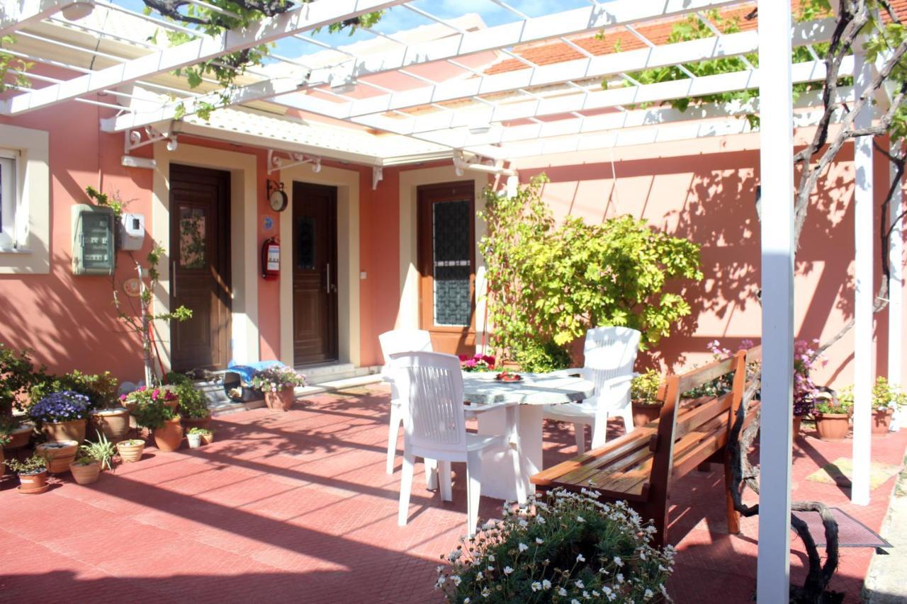 Theos Apartments Agios Stefanos Avliotes  Exterior photo